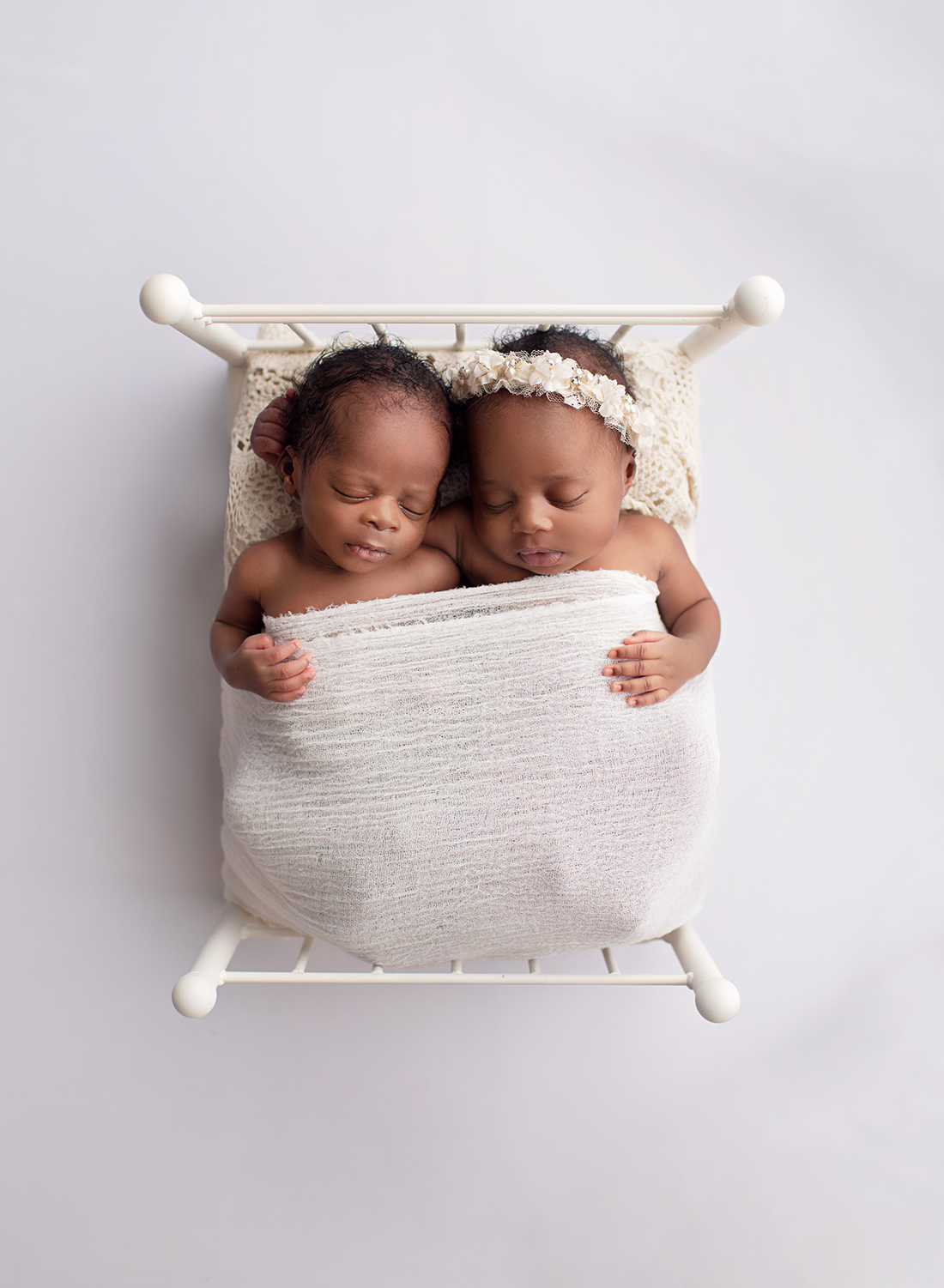 Twin Baby Photography | Baltimore Newborn Photographer