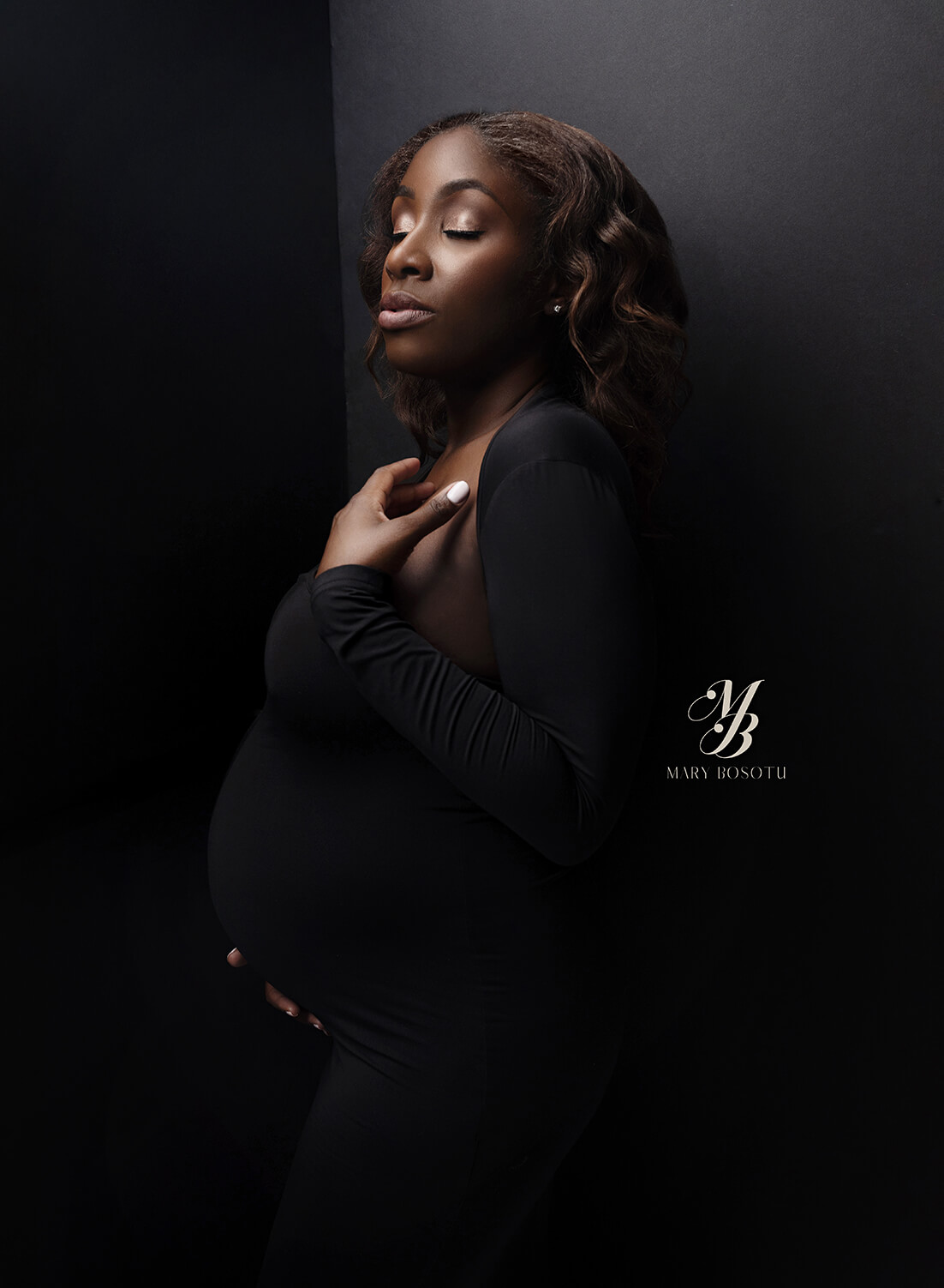 Maryland Studio Maternity Photoshoot