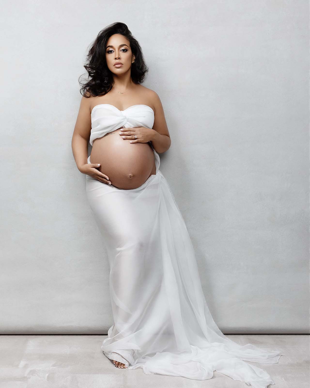 studio maternity photography maryland, baby bump photographer Baltimore, pregnancy photography baltimore