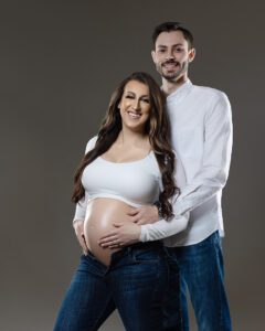 Crofton maternity photographer, luxury maternity portrait studio Crofton, best Maryland maternity photoshoot, Rockville MD maternity portraits