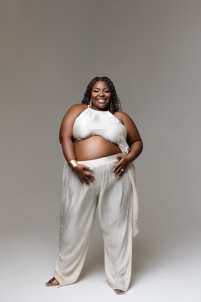 best Silver Spring maternity photographer, Bowie MD maternity photoshoot, maternity portraits near me, Annapolis maternity photoshoot