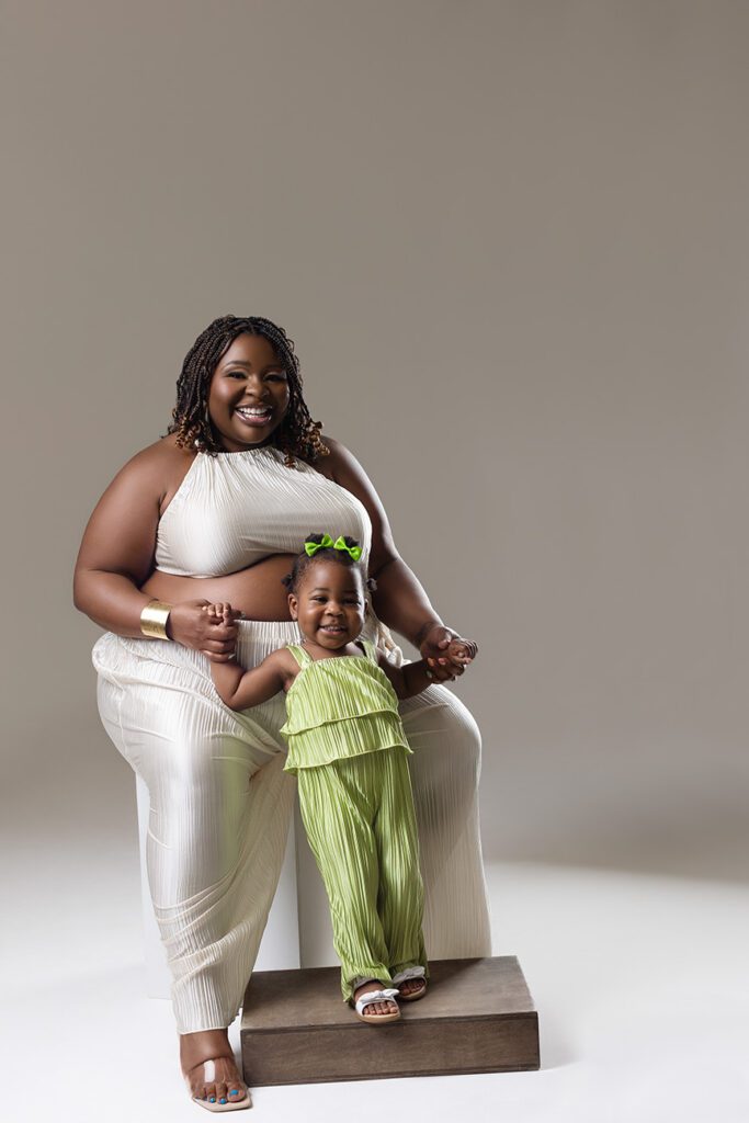 best Silver Spring maternity photographer, Bowie MD maternity photoshoot, maternity portraits near me, Annapolis maternity photoshoot
