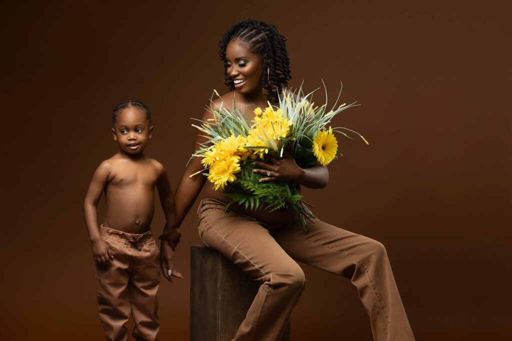 Crofton maternity photographer, Maryland maternity portraits, maternity photography packages, maternity photographer near me