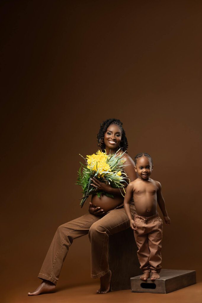 Crofton maternity photographer, Maryland maternity portraits, maternity photography packages, maternity photographer near me