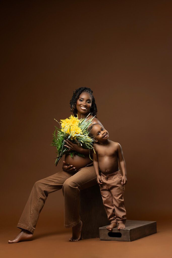 Crofton maternity photographer, Maryland maternity portraits, maternity photography packages, maternity photographer near me